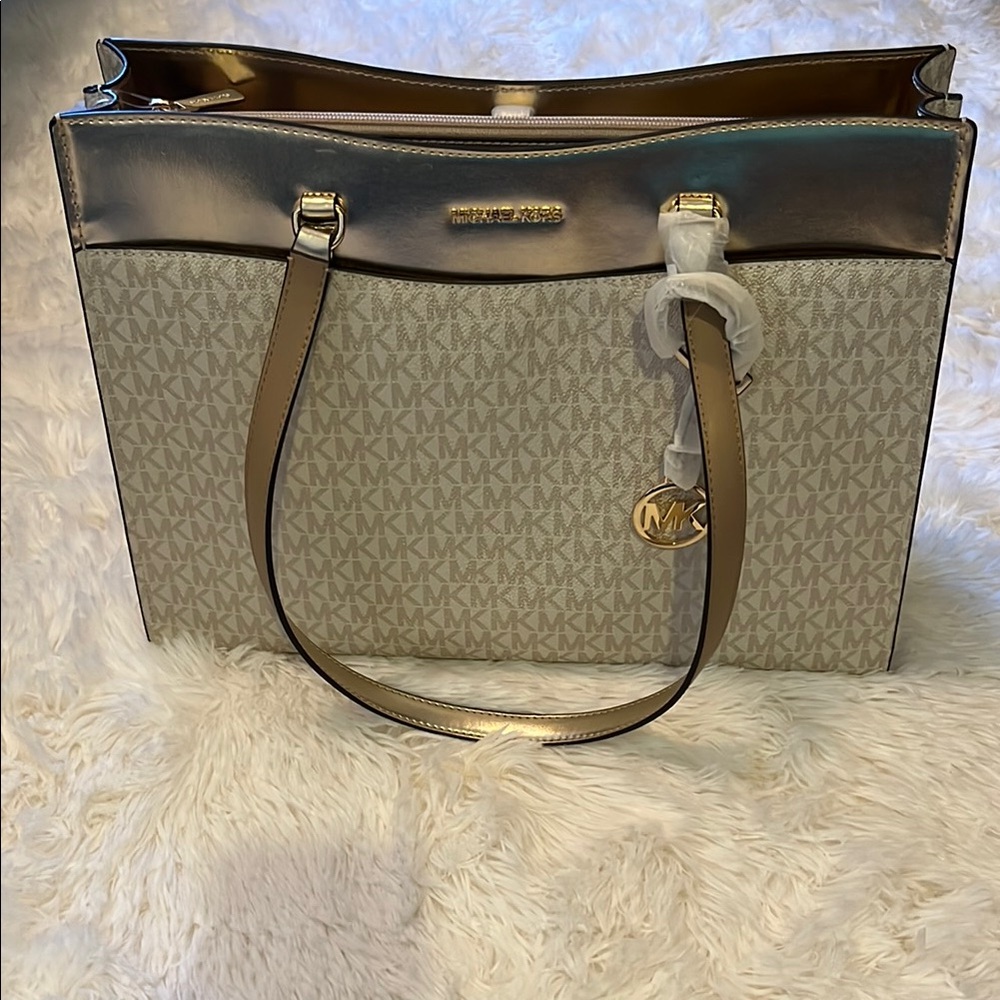 NWT Michael Kors Gold and Cream Tote Bag with Elegant Design